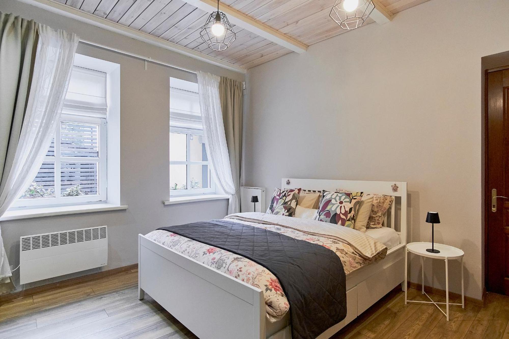 Cosy And Authentic Apartment In Vilnius Old Town Bagian luar foto